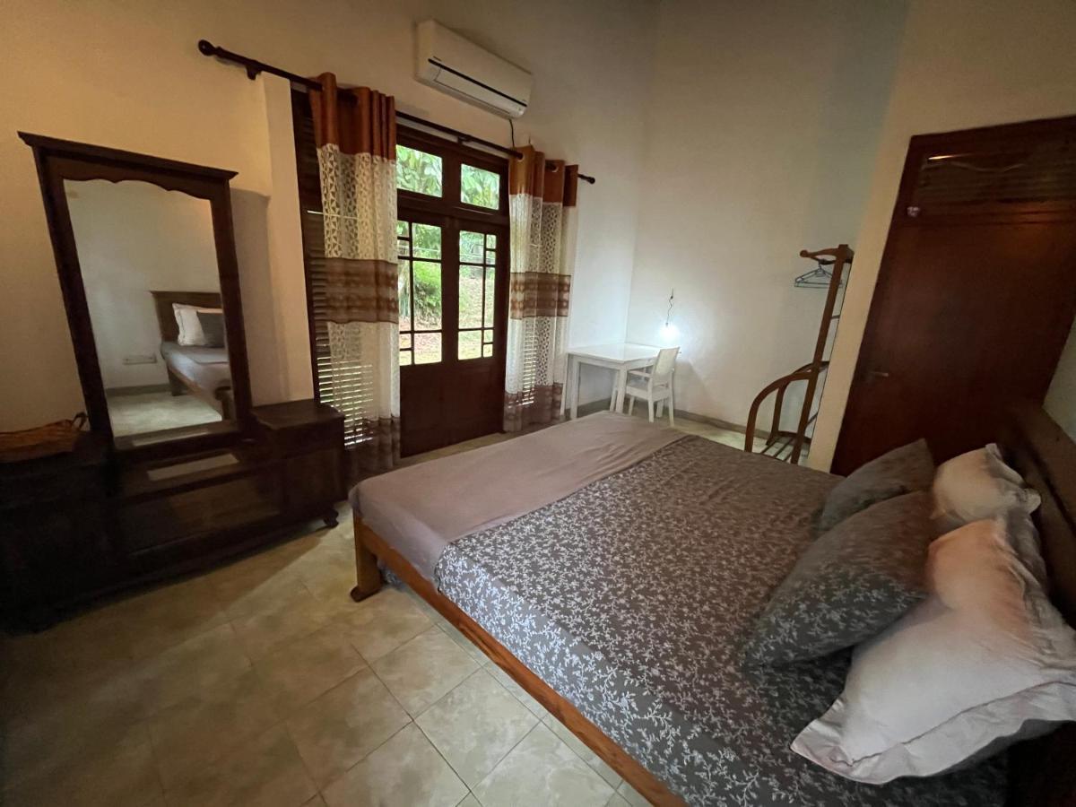 Villa Dinoos- Weligama Exterior foto