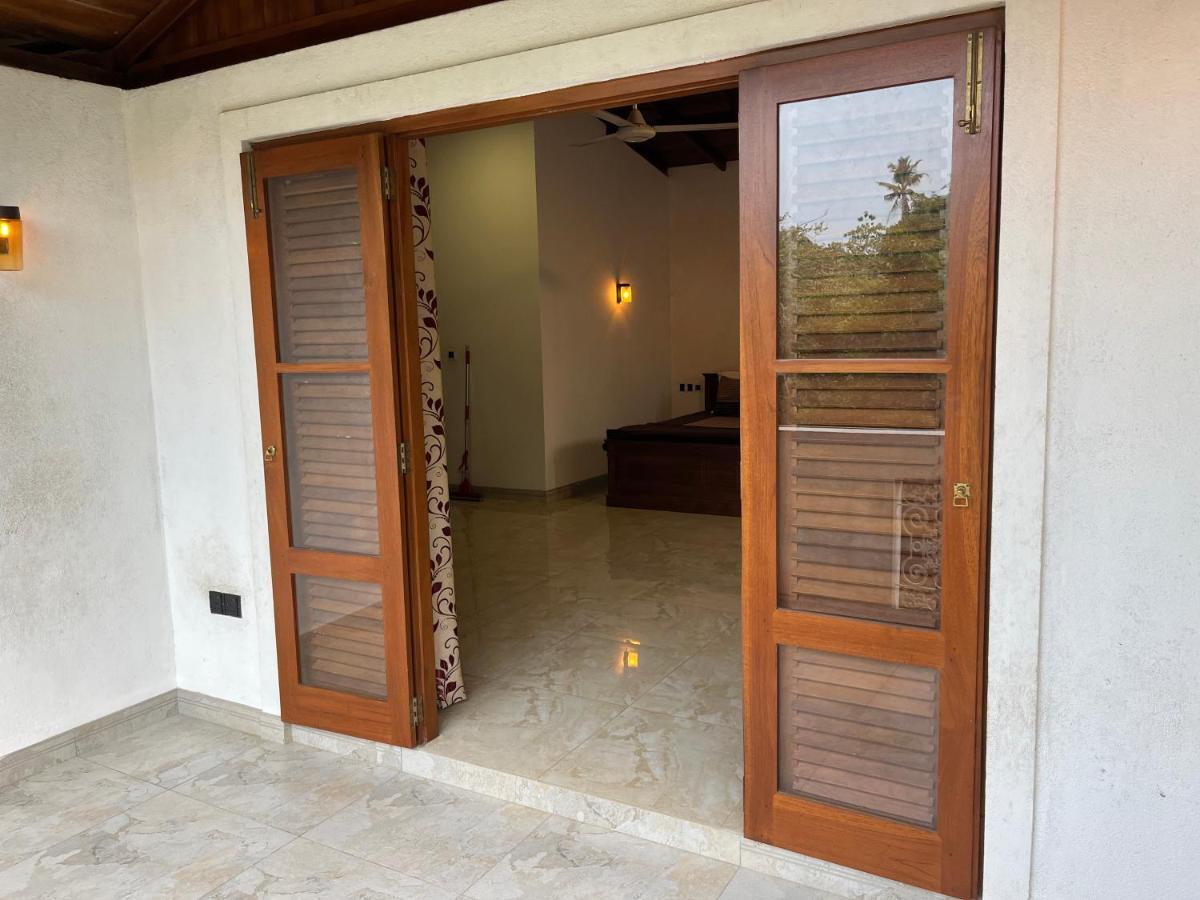 Villa Dinoos- Weligama Exterior foto